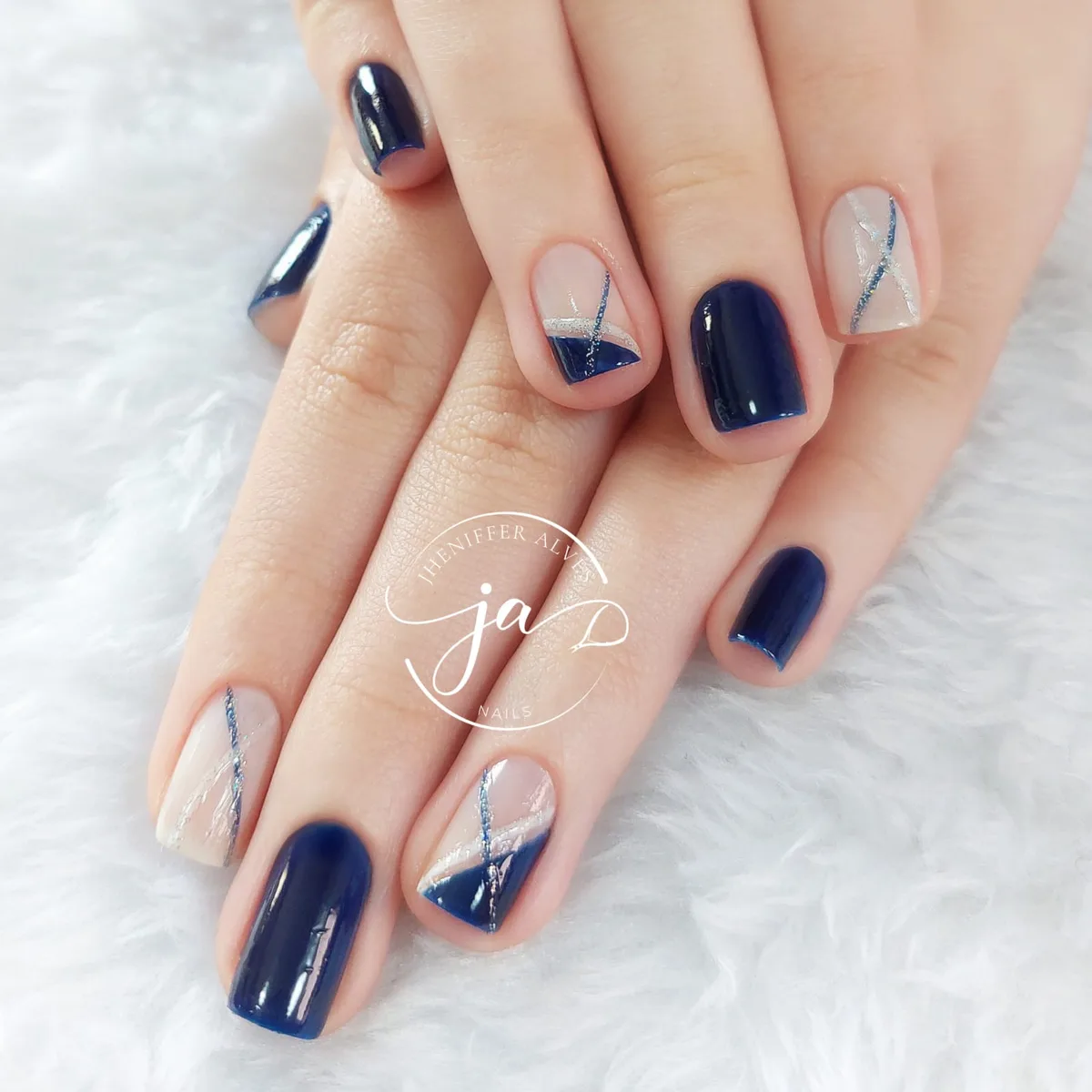 Trabalho em unhas